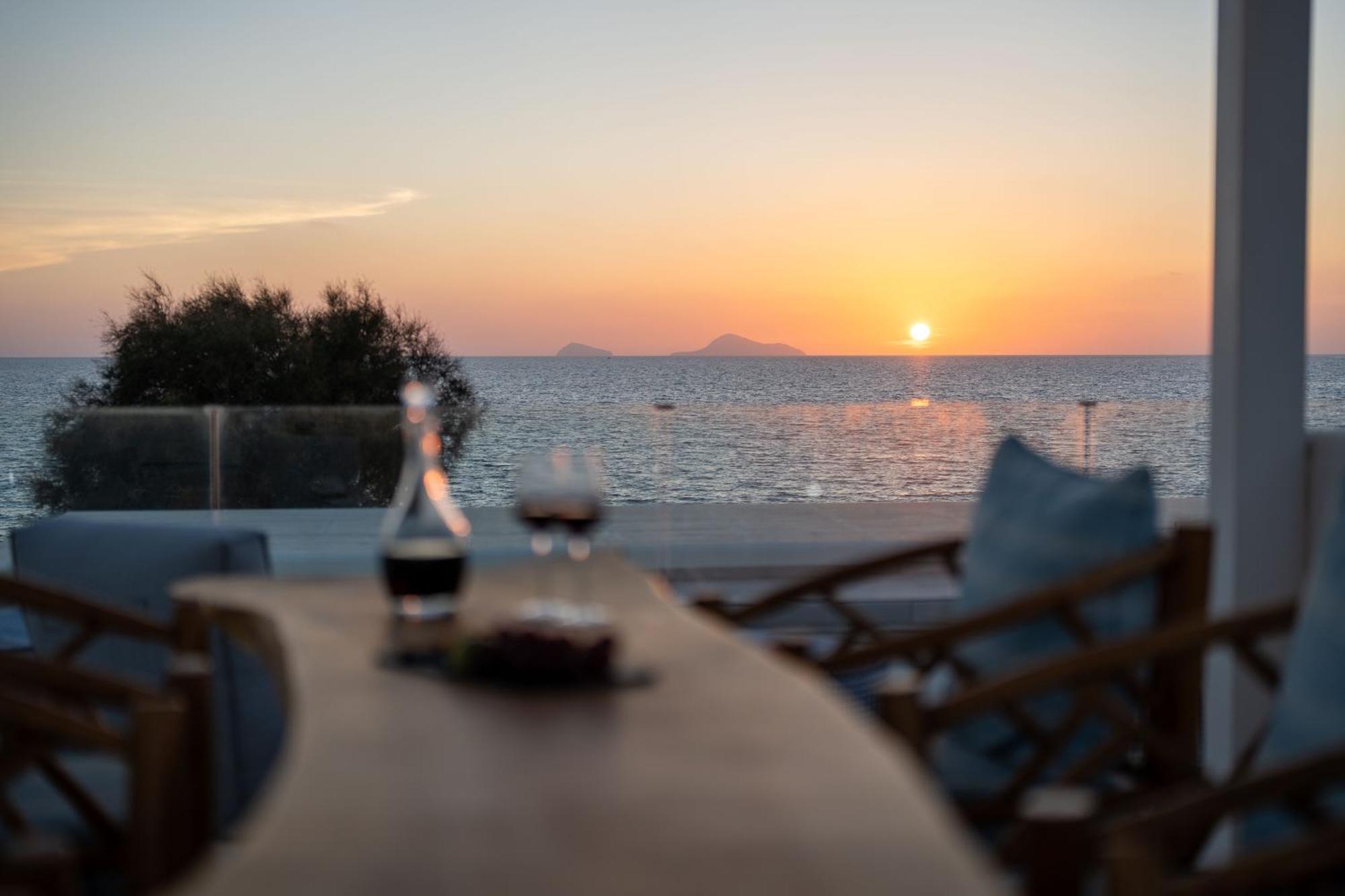 Aegean Melody Suites & Villas Βλυχάδα Εξωτερικό φωτογραφία